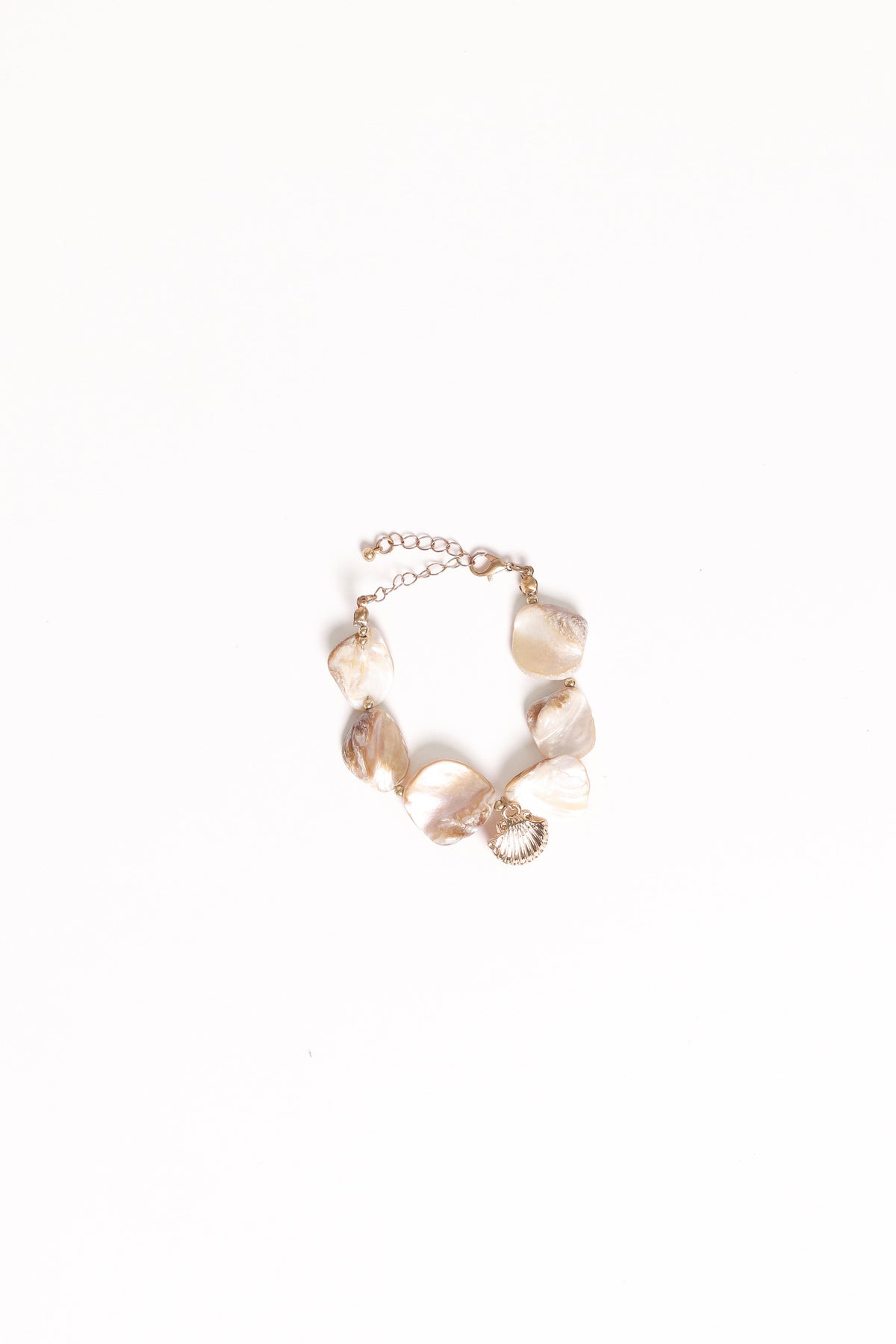 Astrid Shell Bracelet - Gold