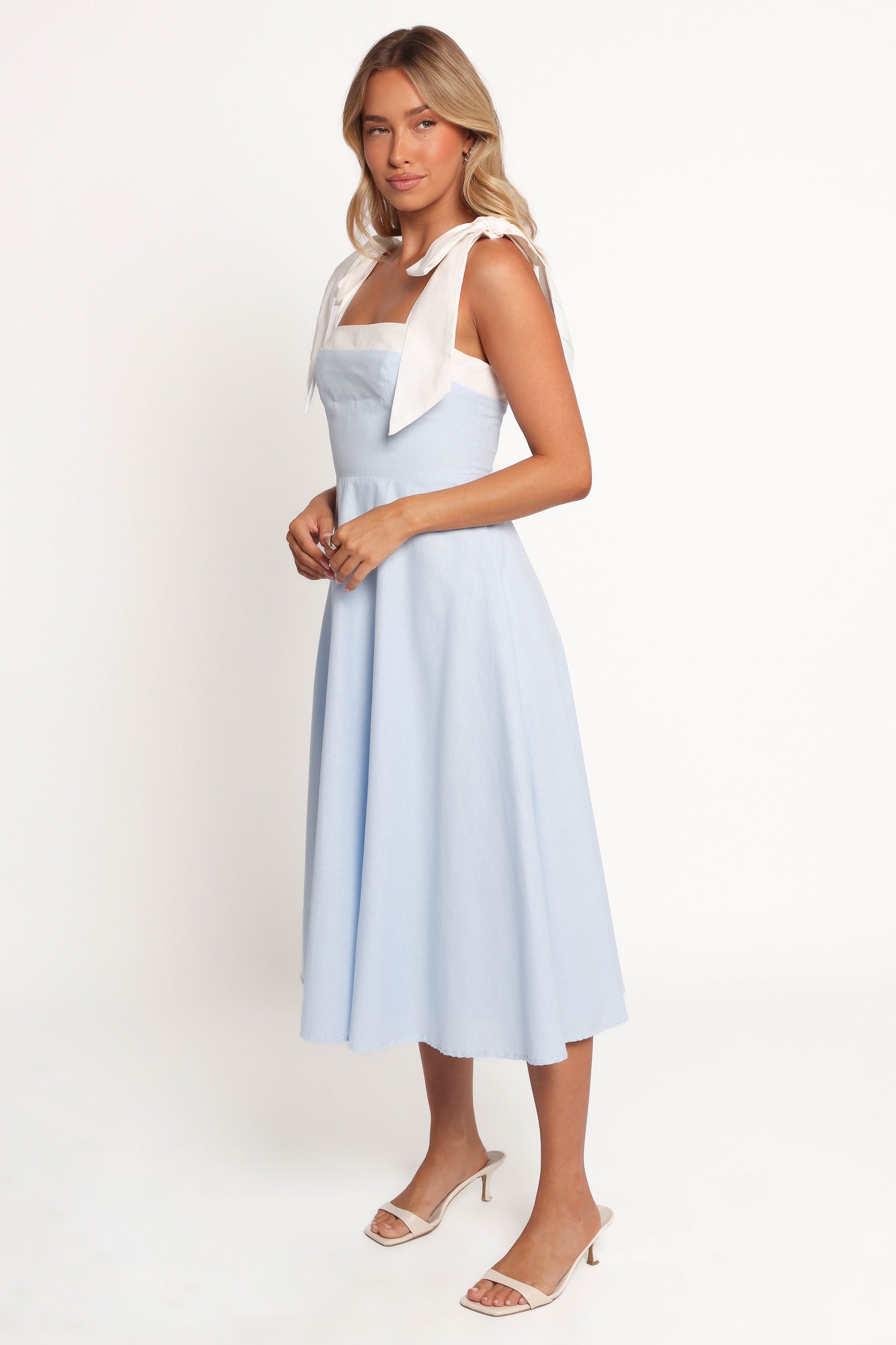 Olinda Midi Dress - Pale Blue/White